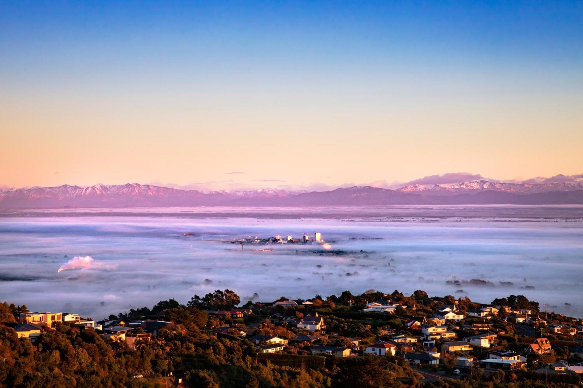 340 Deg Alps & Sea Bed & Breakfast Christchurch Exterior photo